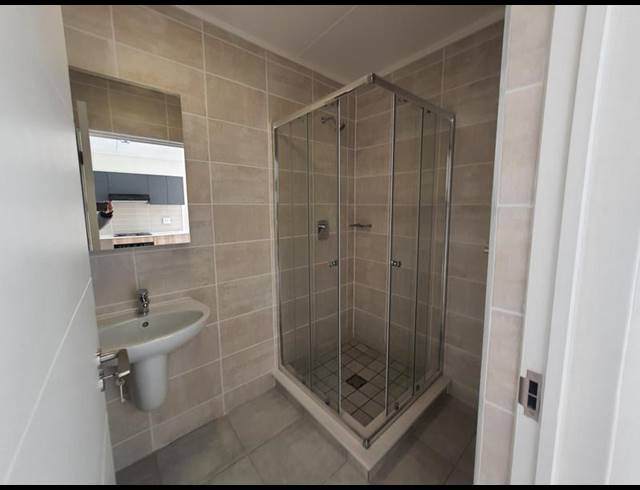 1 BEDROOM PROPERTY TO RENT IN GREENBAY ECO ESTATE